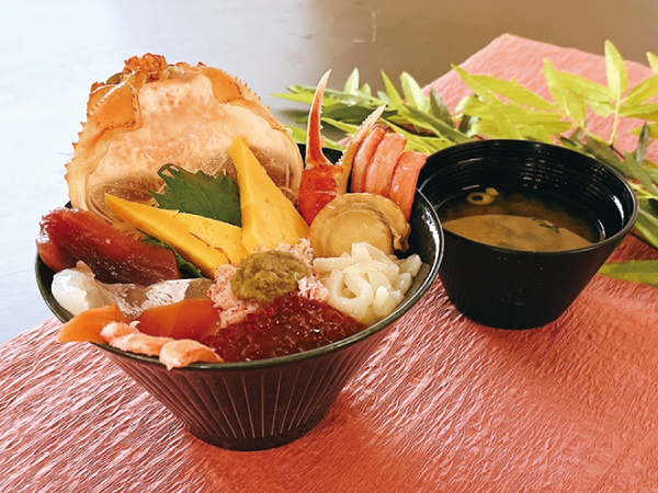 日本海さかな街お買物とかにランチ