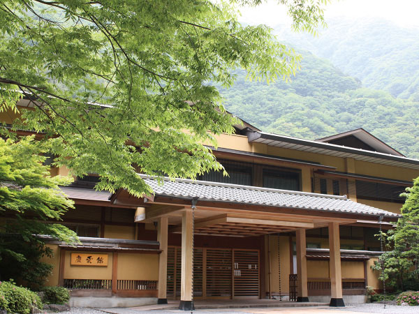 【宿泊】西山温泉　慶雲館2026
